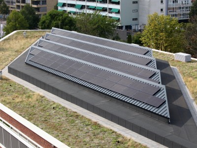 Sheddaken met lichtstraat sandwich en pv panelen 2