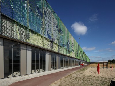 Vliesgevel sportcomplex ongeisoleerd zelfdragend 6