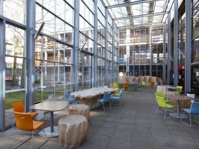 Glasoverkapping atrium school in kassenbouw systeem 3